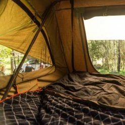 Touring Tents Darche Intrepidor 1400mm Roof Top Tent -Cozy Camp Life BCF 632368 27 hi res